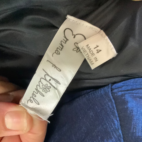 Emma & Michael Cocktail Dress - Picture 2 of 2